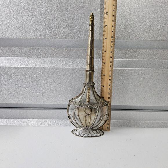 Vintage Moroccan Perfume Bottle‎ Sprinkler Handmade Embossed Metal Glass Overlay - Picture 5 of 8